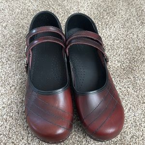 Red Sanita Mary Jane’s